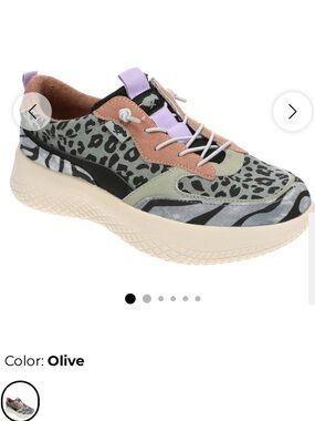 Rocket dog womens gravel sneakers womens 9.5
